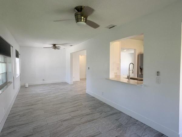 Palm Beach Leisureville, 1590 SW 14th Ave, Boynton Beach, Florida 33426, image 2