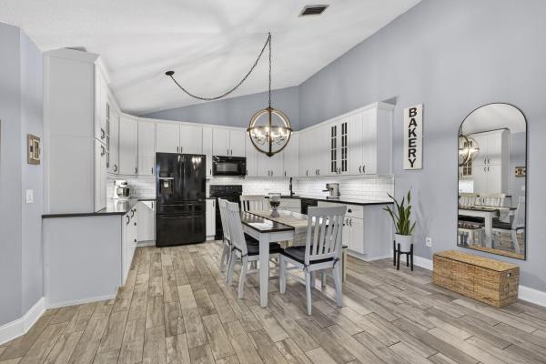 Westwood Gardens, 5602 Golden Eagle Cir, Palm Beach Gardens, Florida 33418, image 3