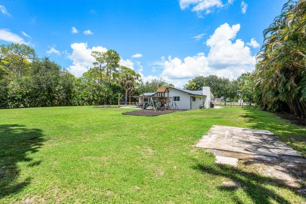 The Acreage, 4619 Coconut Blvd, West Palm Beach, Florida 33411, image 1