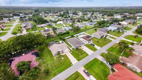 343 SE Fisk Rd, Port St. Lucie, Florida 34984, image 2