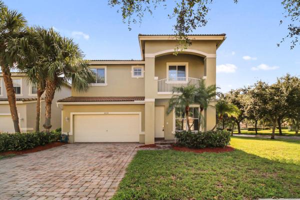 6688 Lurais Dr, Lake Worth, Florida 33463, image 1