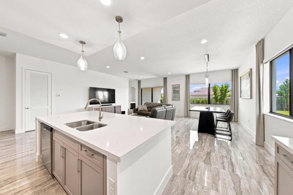5282 Nevola Ave, Naples, Florida 34142, image 2