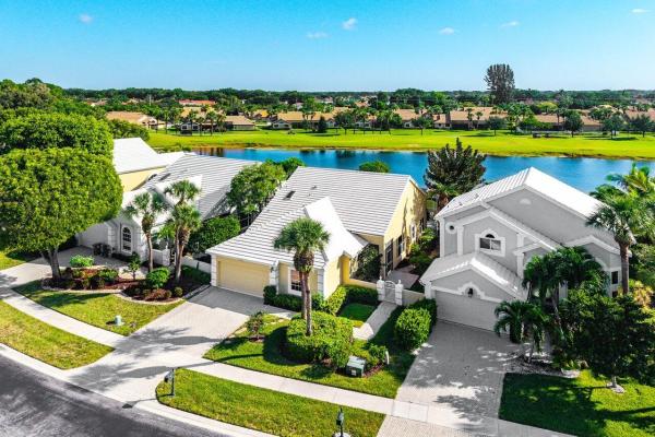 Bermuda Isle At Aberdeen, 8228 Horseshoe Bay Rd, Boynton Beach, Florida 33472, image 2