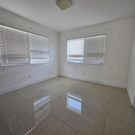 181 NE 168th St #2, North Miami Beach, Florida 33162, image 2