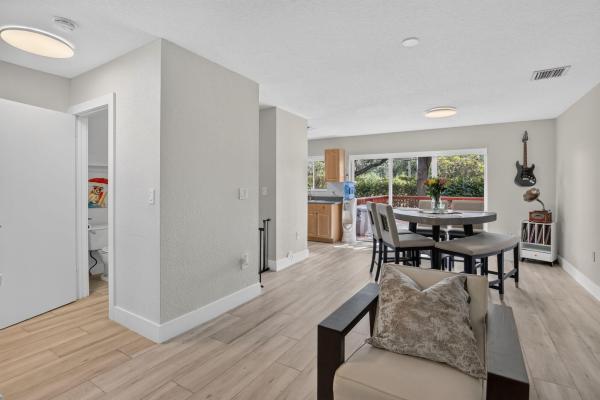 Davie Manor, 4950 Palm Garden Ln, Davie, Florida 33314, image 1