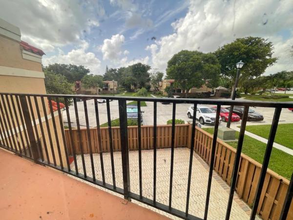 Banyan Lake, 8243 Thames Blvd #D, Boca Raton, Florida 33433, image 1