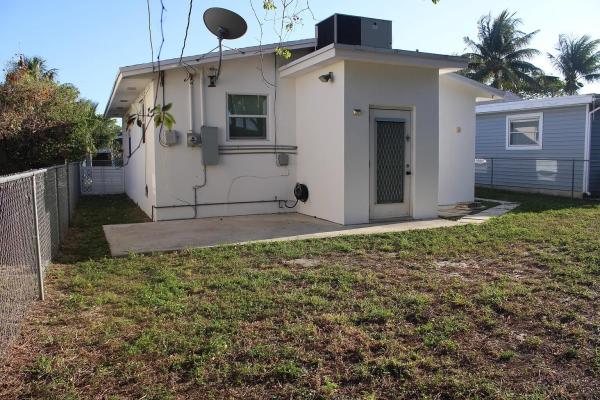St James Park Delmar, 47 SE 12th St, Dania Beach, Florida 33004, image 3