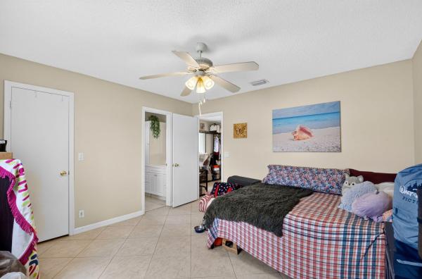Palm Beach Leisureville, 2116 SW 22nd Ct, Boynton Beach, Florida 33426, image 1