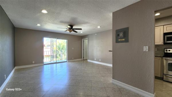 Brookfield Gardens, 501 SE 8th St #210, Deerfield Beach, Florida 33441, image 3