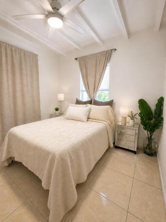 Woodland Park, 129 SW 21st Way, Fort Lauderdale, Florida 33312, image 1