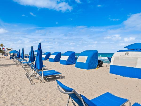 Tiffany House, 401 N Birch Rd #TH-6, Fort Lauderdale, Florida 33304, image 1