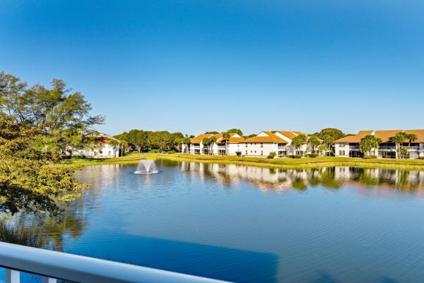 271 Cypress Point Dr, Palm Beach Gardens, Florida 33418, image 2