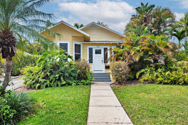 Moss & Heisler, 1211 Florida Ave, West Palm Beach, Florida 33401, image 1