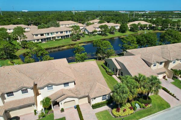 Castle Pines, 8110 Carnoustie Pl, Port St. Lucie, Florida 34986, image 2