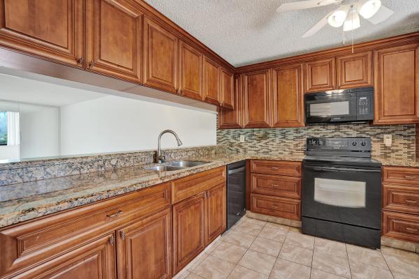 Dorado At The Hamptons West, 8030 Hampton Blvd #106, North Lauderdale, Florida 33068, image 2
