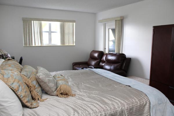 3425 Via Poinciana #203, Lake Worth, Florida 33467, image 1