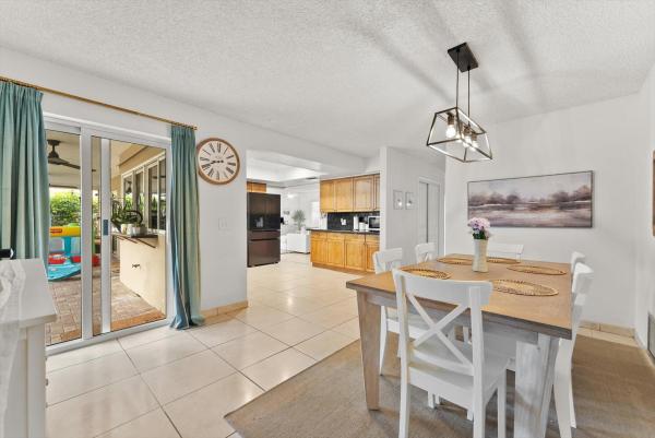Sunrise Golf Village, 10661 NW 27th Ct, Sunrise, Florida 33322, image 3