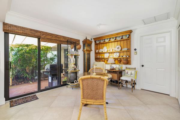 11290 Glen Oaks Ct, North Palm Beach, Florida 33408, image 2