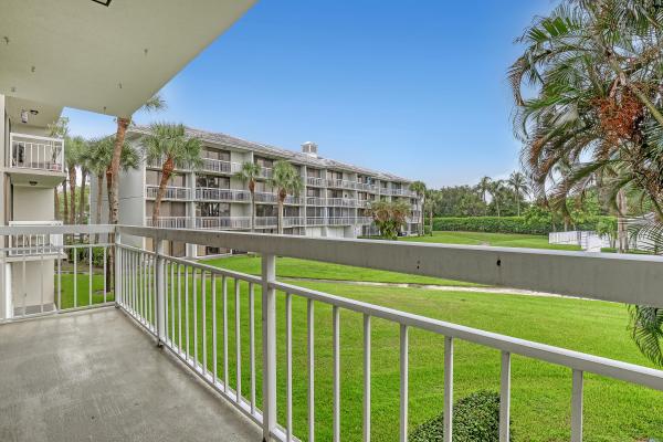2621 Village Blvd #203, West Palm Beach, Florida 33409, image 1