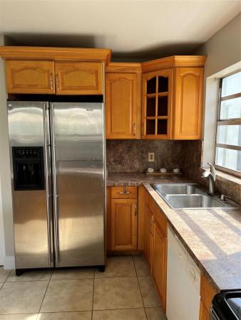 8265 NW 192nd Ter, Hialeah, Florida 33015, image 1