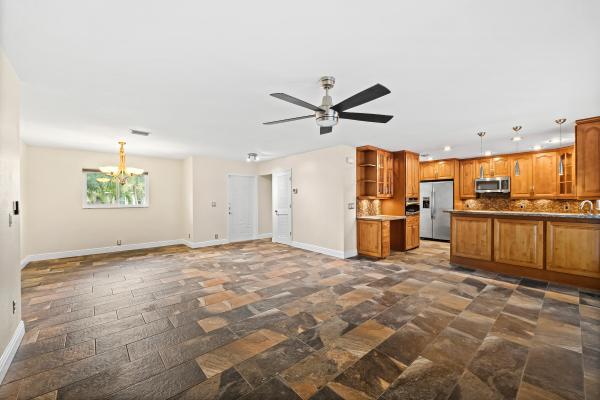 Oriole Margate, 6981 SW 1st Ct, Margate, Florida 33068, image 3