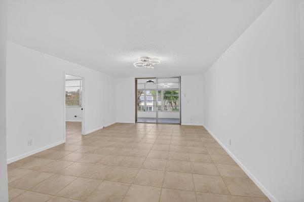 Abbey Village, 10 Willowbrook Ln #207, Delray Beach, Florida 33446, image 3