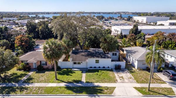 Northwood Hills, 3219 Windsor Ave, West Palm Beach, Florida 33407, image 2