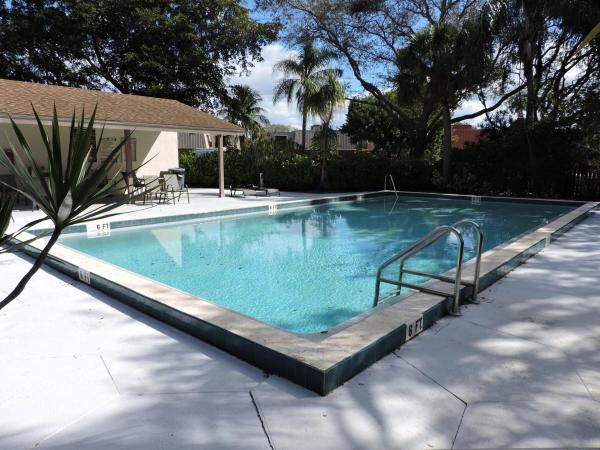 Glenbrook, 3402 Gardens East Dr #7A, Palm Beach Gardens, Florida 33410, image 1