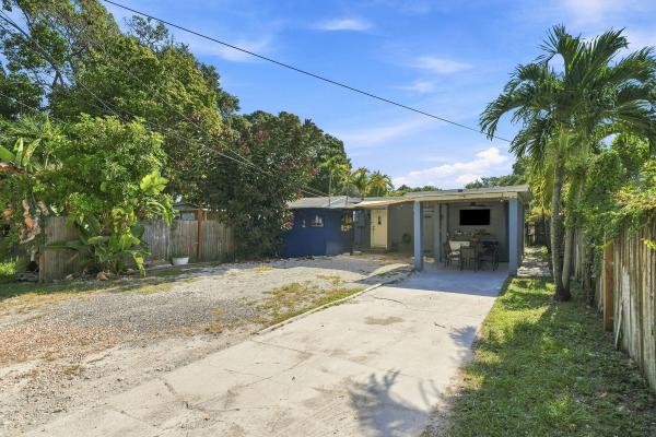 Croissant Park, 1839 SW 4th Ave, Fort Lauderdale, Florida 33315, image 2