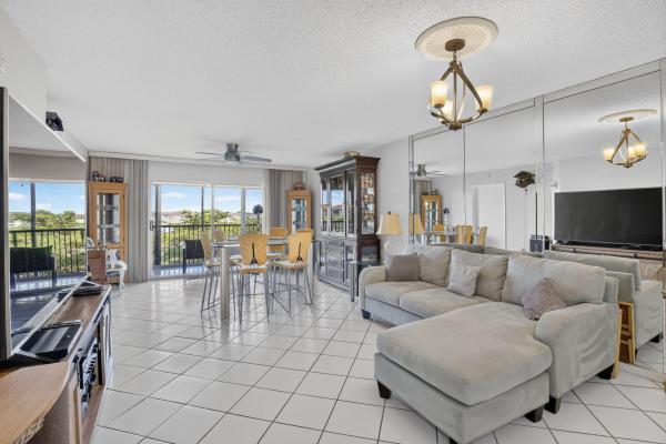 Ivanhoe At Century Village, 1500 SW 131st Way #410N, Pembroke Pines, Florida 33027, image 2