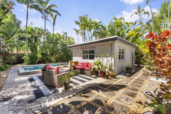 Poinsettia Heights, 1627 NE 17th Ave, Fort Lauderdale, Florida 33305, image 3