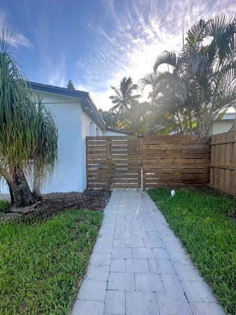 South Middle River, 1529 NW 4th Ave #1-2, Fort Lauderdale, Florida 33311, image 1