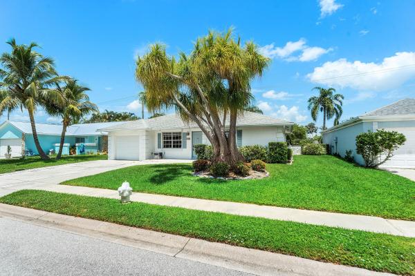 Arrowhead At Indian Creek, 149 Arrowhead Cir, Jupiter, Florida 33458, image 3