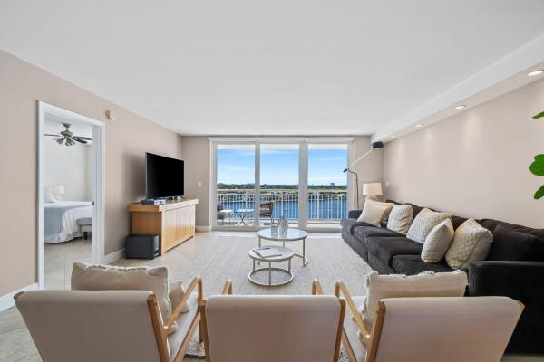 Bayshore Towers, 511 Bayshore Dr #810, Fort Lauderdale, Florida 33304, image 3