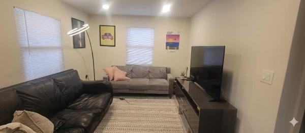 South Middle River, 1202 NE 3rd Ave, Fort Lauderdale, Florida 33304, image 3