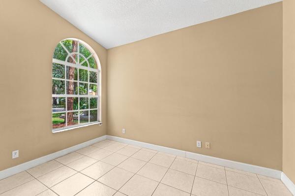 Mayfair At Wyndham Lakes, 12376 NW 53rd St, Coral Springs, Florida 33076, image 2