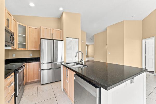 Mayfair At Wyndham Lakes, 12376 NW 53rd St, Coral Springs, Florida 33076, image 3
