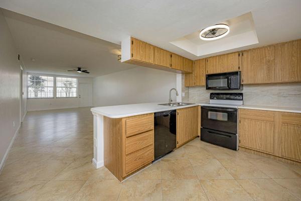 1501 Palm Beach Trace Dr, Royal Palm Beach, Florida 33411, image 3