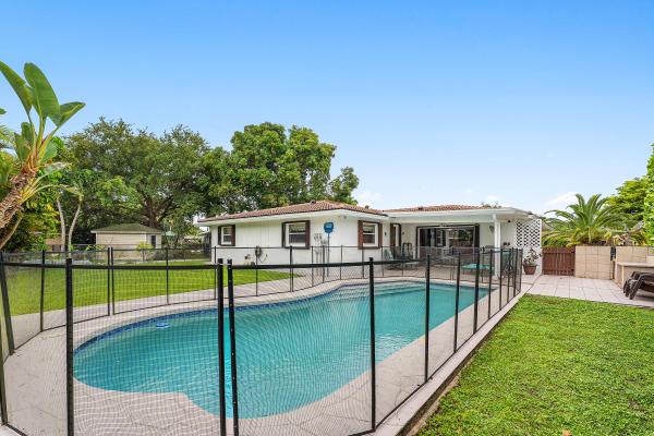 Chevy Chase, 4025 NW 105th Ave, Coral Springs, Florida 33065, image 1