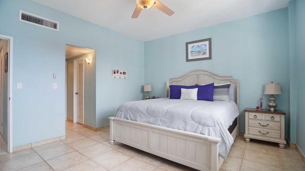 Galt Towers, 4250 Galt Ocean Dr #PH-M, Fort Lauderdale, Florida 33308, image 1