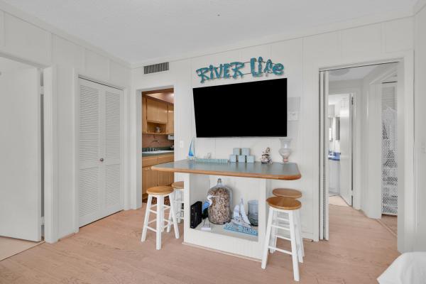 Carriage House, 475 Tequesta Dr #0160, Tequesta, Florida 33469, image 3