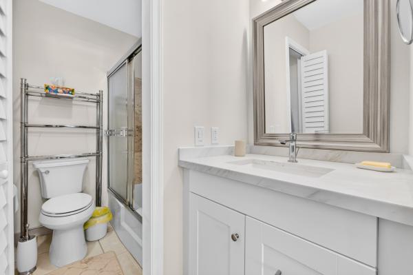 Bay Colony Club, 6359 Bay Club Dr #2, Fort Lauderdale, Florida 33308, image 1