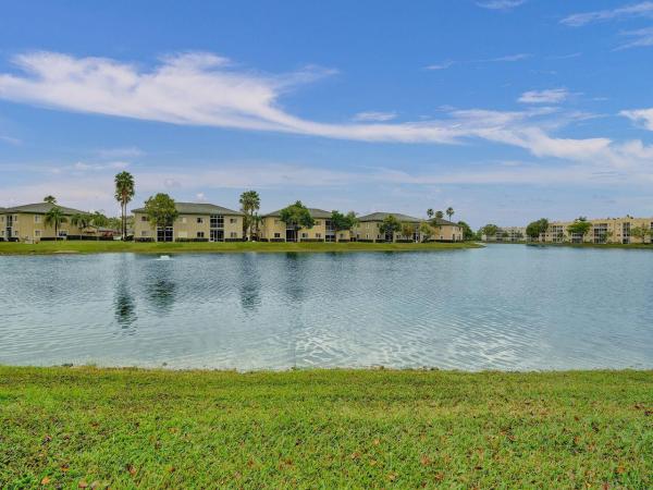 7411 Granville Dr #106, Tamarac, Florida 33321, image 3