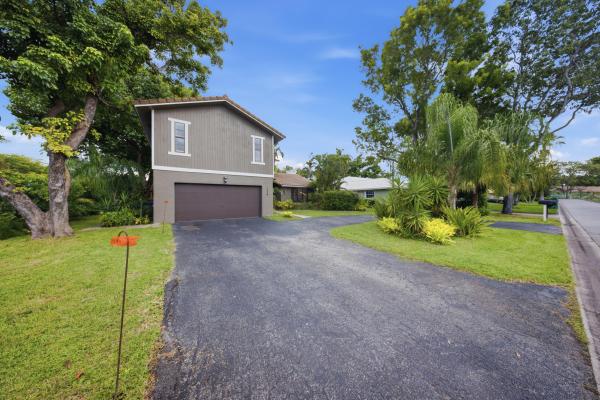 Cypress Run, 1348 NW 113th Ter, Coral Springs, Florida 33071, image 2