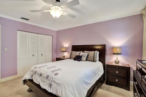 Tara Apartments, 2121 NE 68th St #202, Fort Lauderdale, Florida 33308, image 1