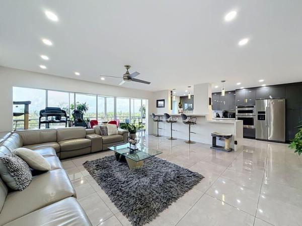 3050 NE 47th Ct #507, Lauderdale By The Sea, Florida 33308, image 2