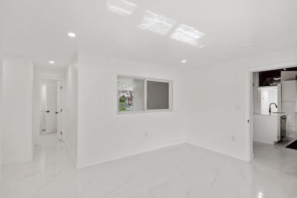 Lauderdale Manors, 1530 NW 18th Ct, Fort Lauderdale, Florida 33311, image 3