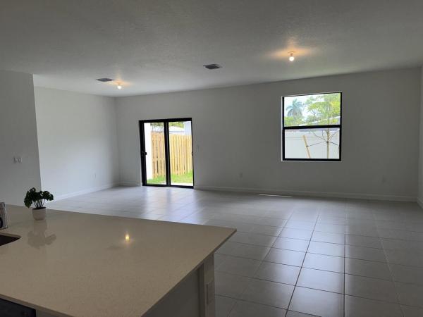 3008 Park Pl #5838, Dania Beach, Florida 33312, image 2
