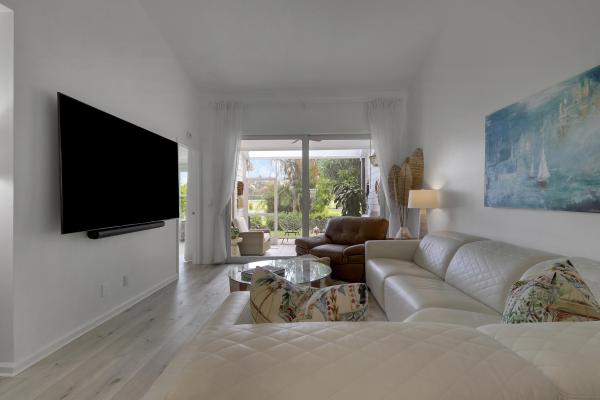 8925 SE Riverfront Ter, Tequesta, Florida 33469, image 2