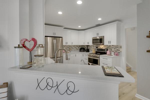8925 SE Riverfront Ter, Tequesta, Florida 33469, image 3